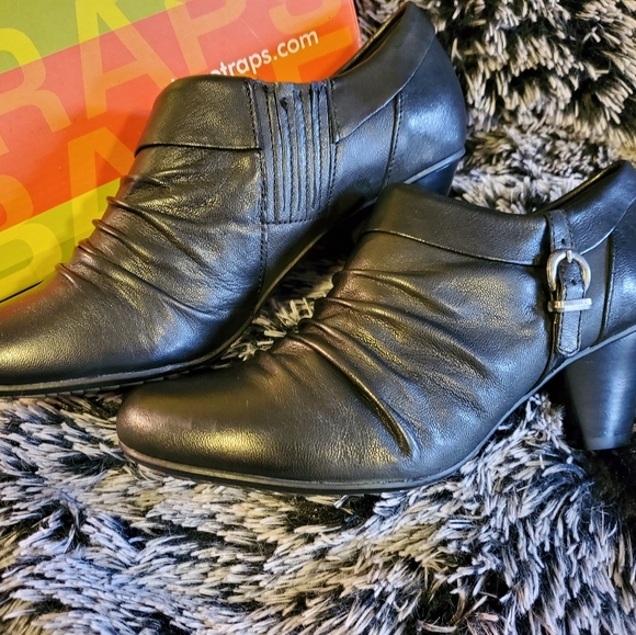 Women's shoes - Picture 4 of 5